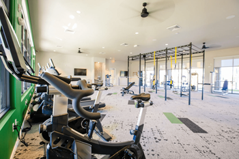 Interactive cardio and strength equipment